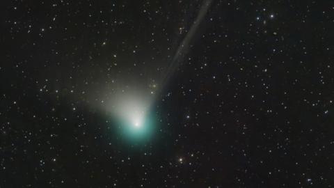 Zielona kometa nad Hesją: ZTF ponownie przelatuje obok Ziemi po 50 000 lat |  hessenschau.de