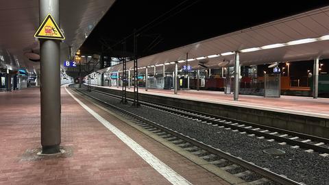  gähnende Leere am Kasseler Bahnhof