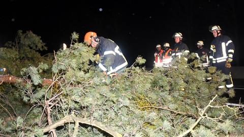 Unwettereinsatz an der B44 bei Lampertheim