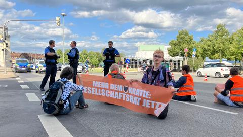 Letzte Generation protestiert in Kassel