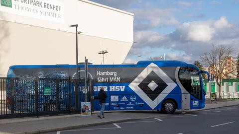 Mannschaftsbus des HSV