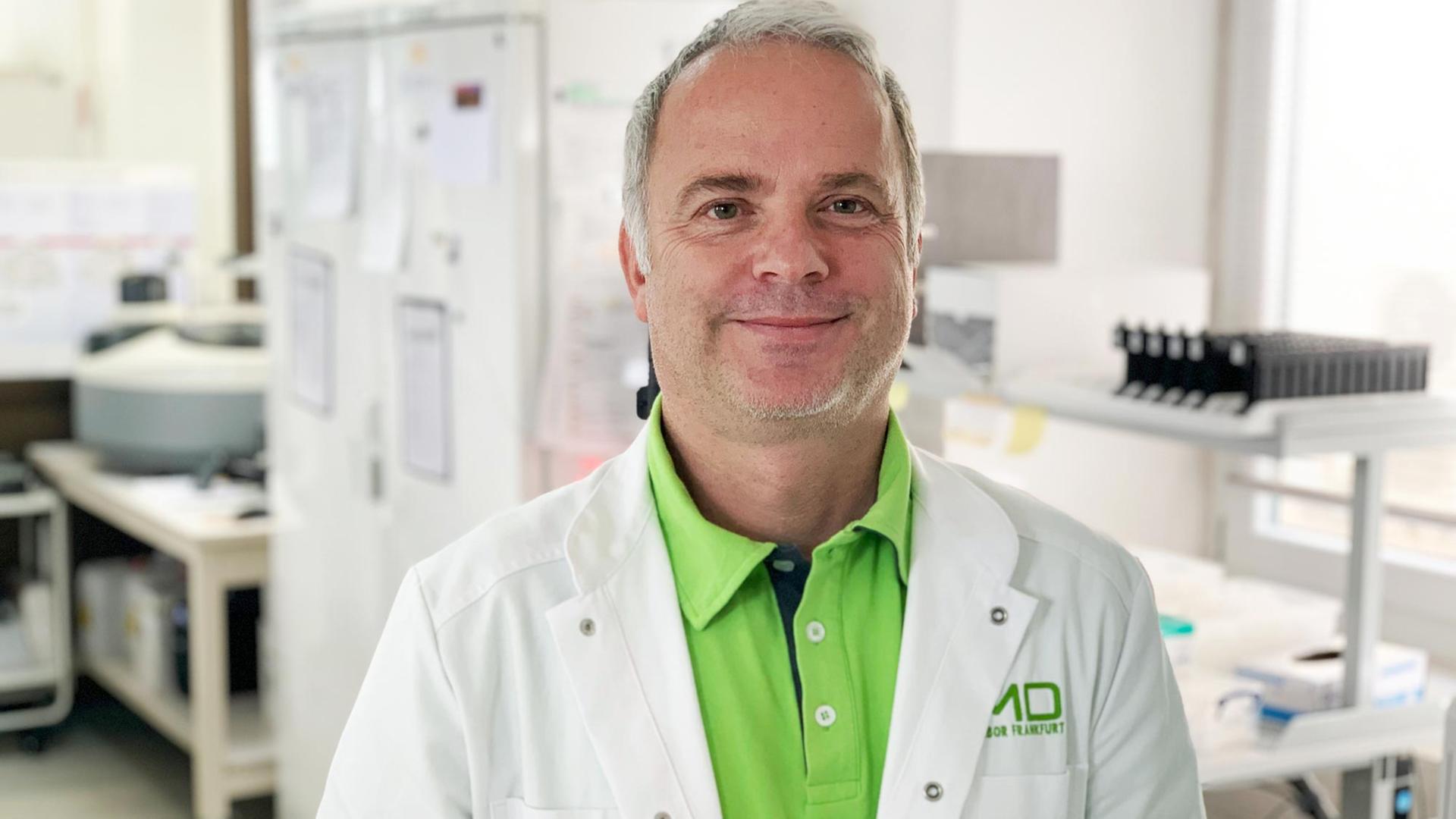 Virologo aggressore di Francoforte sull’aumento dei casi di virus: “Ci siamo rilassati quattro settimane prematuramente” |  hessenschau.de