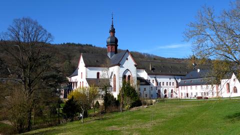 Das idyllisch gelegene Kloster Eberbach, bei Eltville im Rheingau. Das Foto hat uns hessenschau.de-Nutzer Rudolf Machar aus Heidenrod geschickt