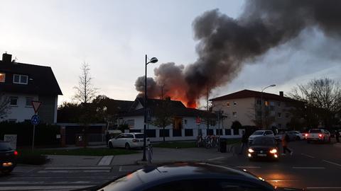 Brennendes Einfamilienhaus in Offenbach