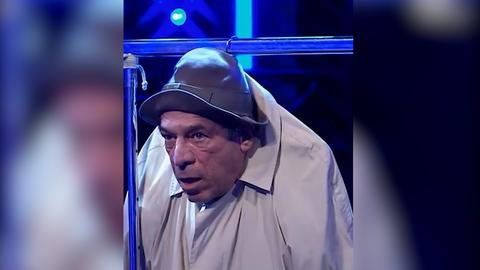 Pantomime Peter Shub bei seinem Auftritt in der hr-Fastnachtssendung "Rosa Wölkchen"
