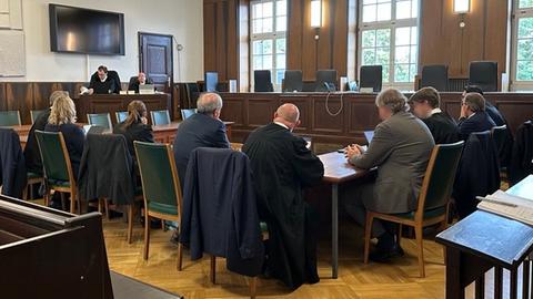 Prozess gegen Pfungstädter Zahnärzte im Landgericht Darmstadt