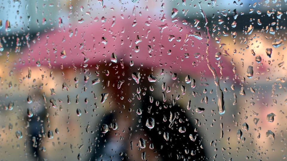 Wetter in Hessen: Dauerregen lässt Pegelstände steigen