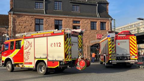 Feuerwehreinsatz am Bahnhof Gießen