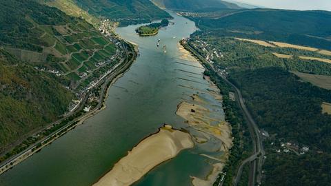 Luftaufnahmen Niedrigwasser Rhein