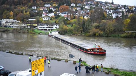 Schiff in der Neckar