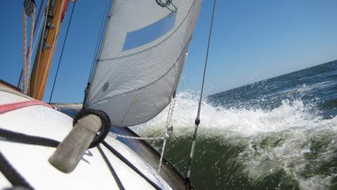 Ein Segelschiff auf der Nordsee.