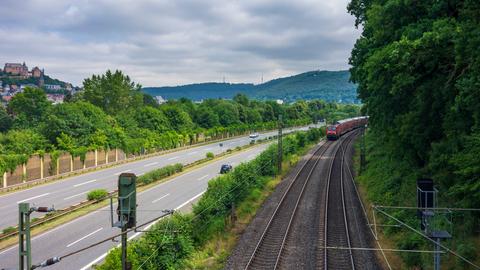 Blick auf die Marburger Stadtautobahn B3