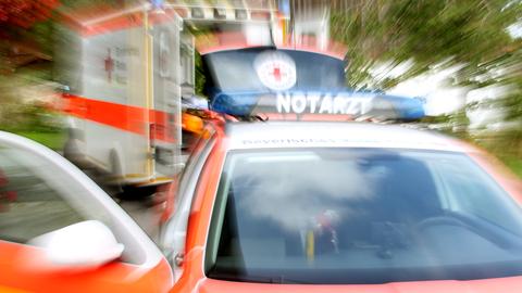 Notarzt und Rettungswagen im Einsatz