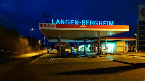 Autobahn-Tankstelle Langen-Bergheim an der A45