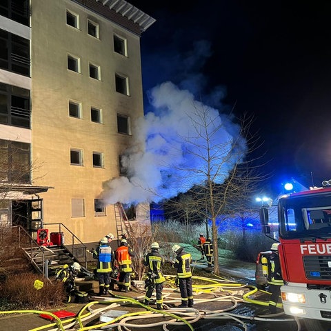 Feuerwehreinsatz bei Wohnungsbrand in Taunusstein