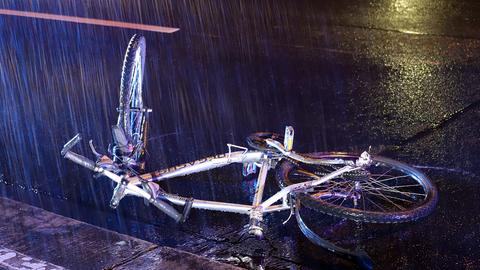 Fahrradfahrer stirbt bei Unfall in Rüsselsheim