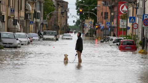 Nach heftigen Regenfällen ist es in Emilia-Romagna zu schweren Überschwemmungen gekommen.