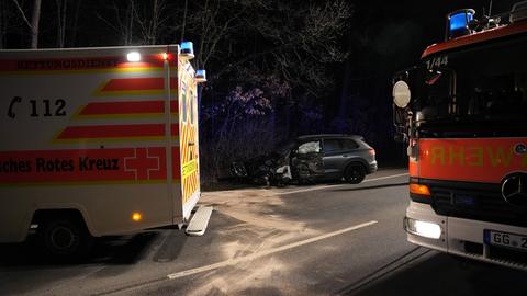 Rettungsarbeiten nach Zusammenstoß bei Rüsselsheim