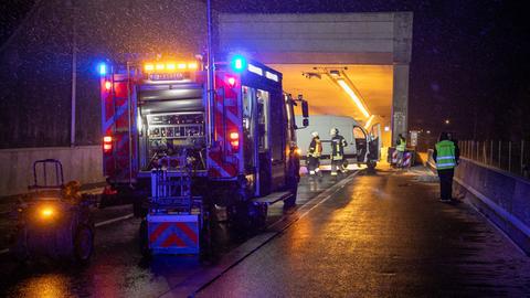 Unfall A66 Tunnel bei Neuhof