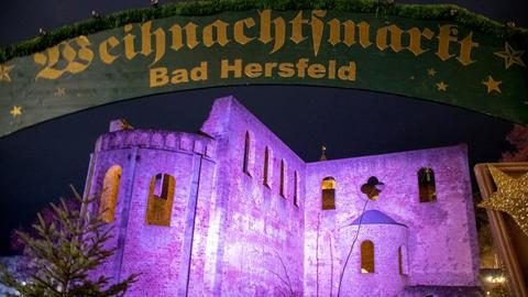 Bad Hersfelder Weihnachtsmarkt im Stiftsbezirk rund um die Ruine