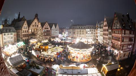 Der Weihnachtsmarkt auf dem Frankfurter Römerberg