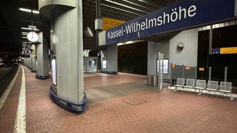 Nichts los am Bahnhof Kassel-Wilhelmshöhe.