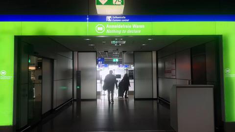 Zoll Flughafen Frankfurt