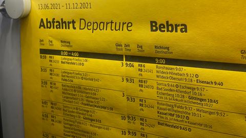 Fahrplan am Bahnhof Bebra