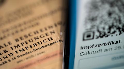 Impfstatus Corona Impfung Nachweis Handy 