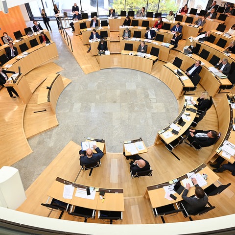 Abgeordnete im Landtag in Wiesbaden