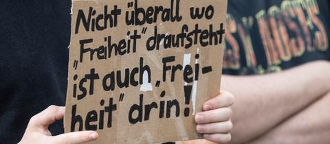 Demo gegen das geplante hessische Versammlungsrecht in Frankfurt