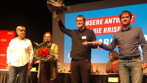 Neue Linken-Landesvorsitzende: Christiane Böhm und Jakob Migenda zwischen ihren Vorgängern Petra Heimer und Jan Schalauske