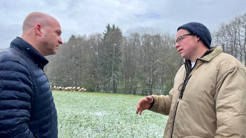 Landwirtschaftsminister Jung bei Landwirten in der Rhön wegen Wolfsrissen