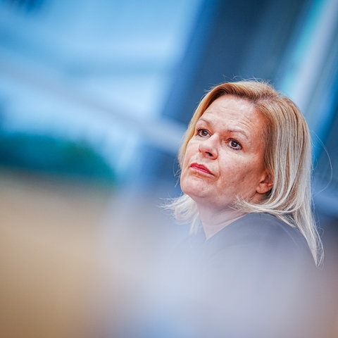 SPD-Landeschefin Nancy Faeser als Ministerin in der Bundespressekonferenz in Berlin