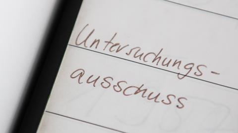 Kladde mit der Aufschrift "Untersuchungsausschuss"
