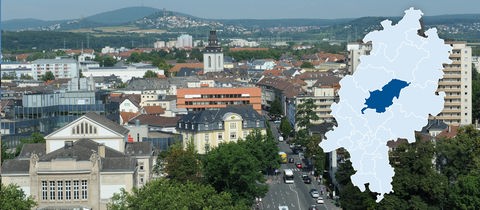 Blick vom Ludwigsplatz auf die Innenstadt von Gießen, vor allem dort werden bezahlbare Wohnungen benötigt.