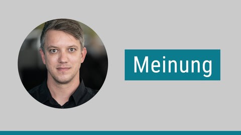 Portrait von Julian Möring in einem Kreis. Daneben steht "Meinung".