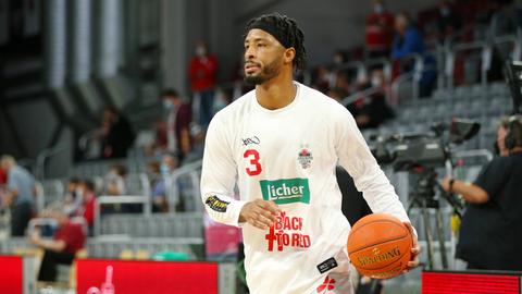 Brayon Blake macht sich warm