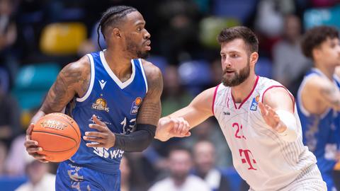 Derek Cooke Jr. am Ball gegen Bonn