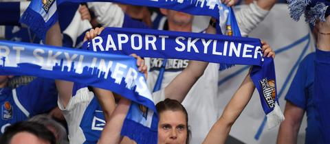 Fans der Frankfurt Skyliners