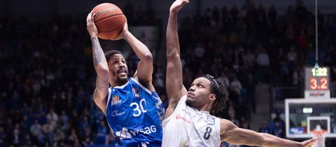 J.J. Frazier im Hinspiel gegen Hamburg