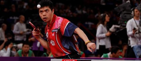 Tischtennisspieler Chuang Chih-Yuan in Aktion