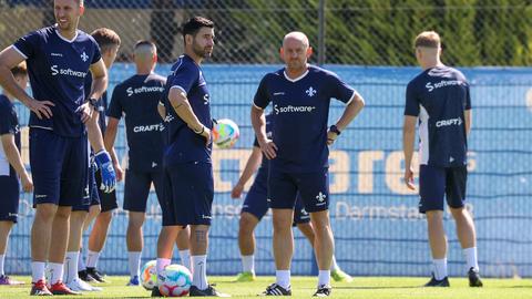 Torsten Lieberknecht beim Trainingsauftakt der Lilien.