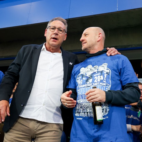 Rüdiger Fritsch und Torsten Lieberknecht bei der Aufstiegs-Party der Lilien