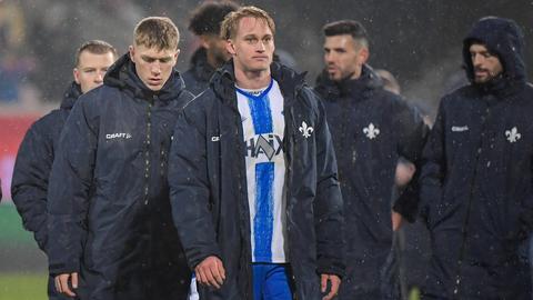 Enttäuschte Lilien nach dem Spiel in Heidenheim