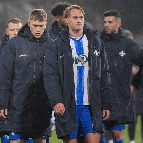 Enttäuschte Lilien nach dem Spiel in Heidenheim