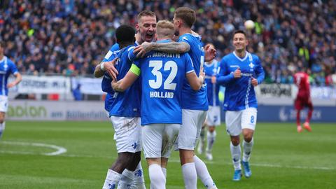 Die Lilien jubeln gegen Regensburg.