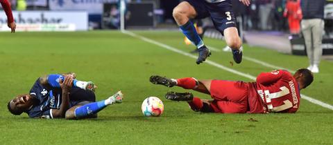 Frank Ronstadt fällt in der restlichen Saison aus. 