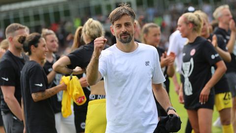 Niko Arnautis, Trainer der Eintracht Frankfurt Frauen