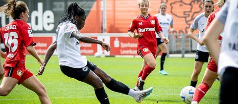 Nicole Anyomi trifft zum 1:0.